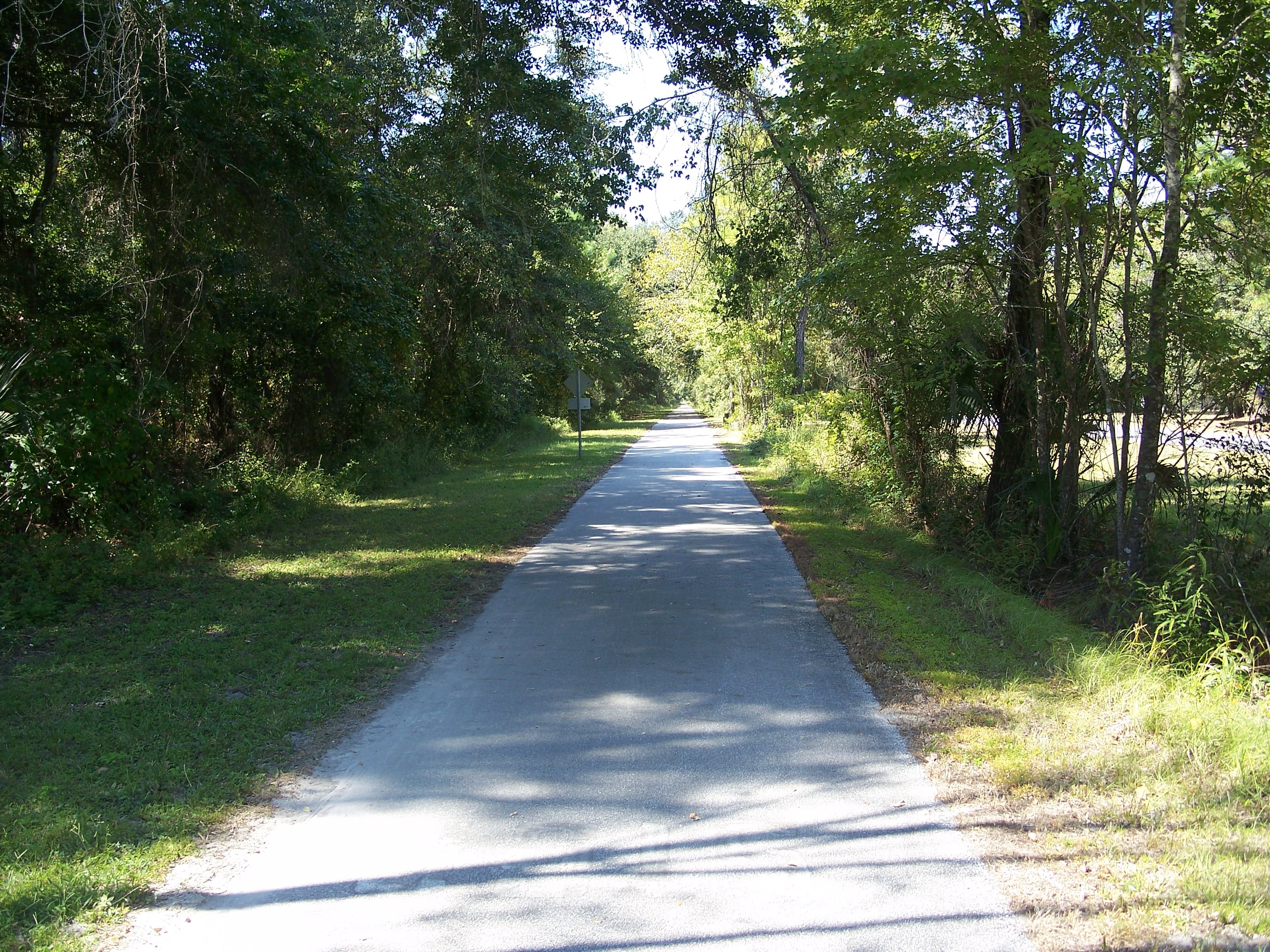 Gainesville-Hawthorne State Trail paved path